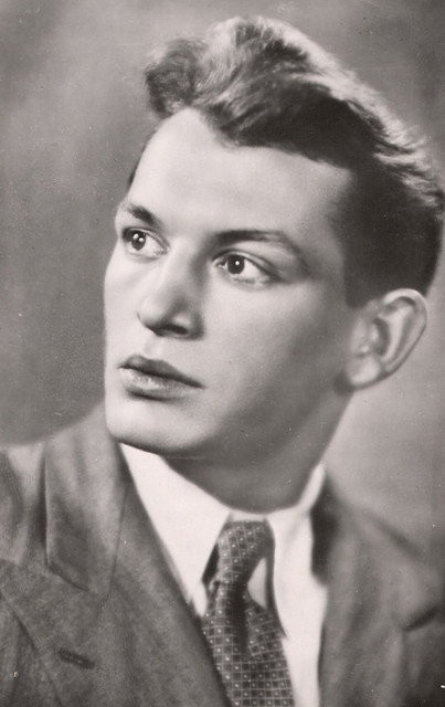 9dbbz">瓦西里·兰诺沃伊(1934年1月16日—2021年1月28日),俄罗斯演员