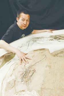 徐星（中国科学院院士、古生物学家、云南大学古生物研究院学术院长）_百度百科