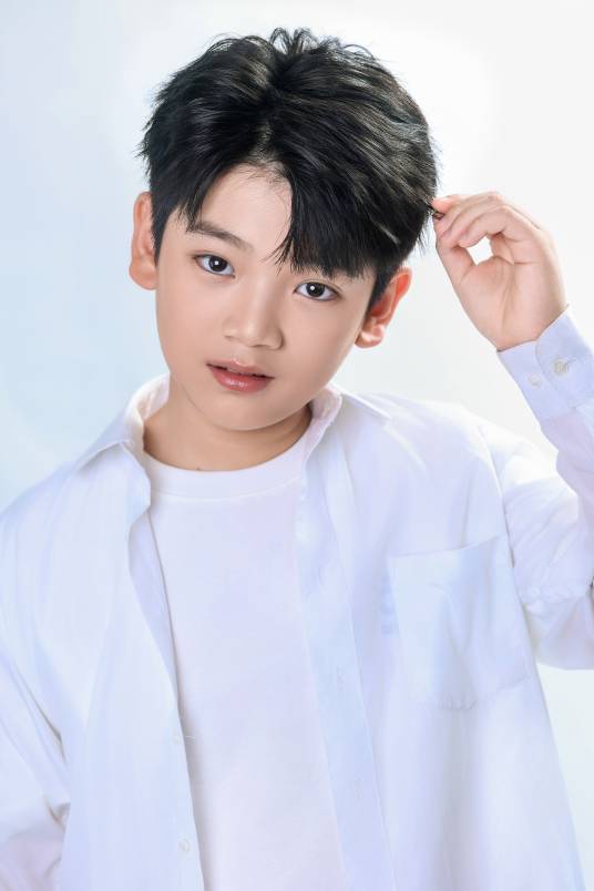 杨云（演员、歌手）_百度百科