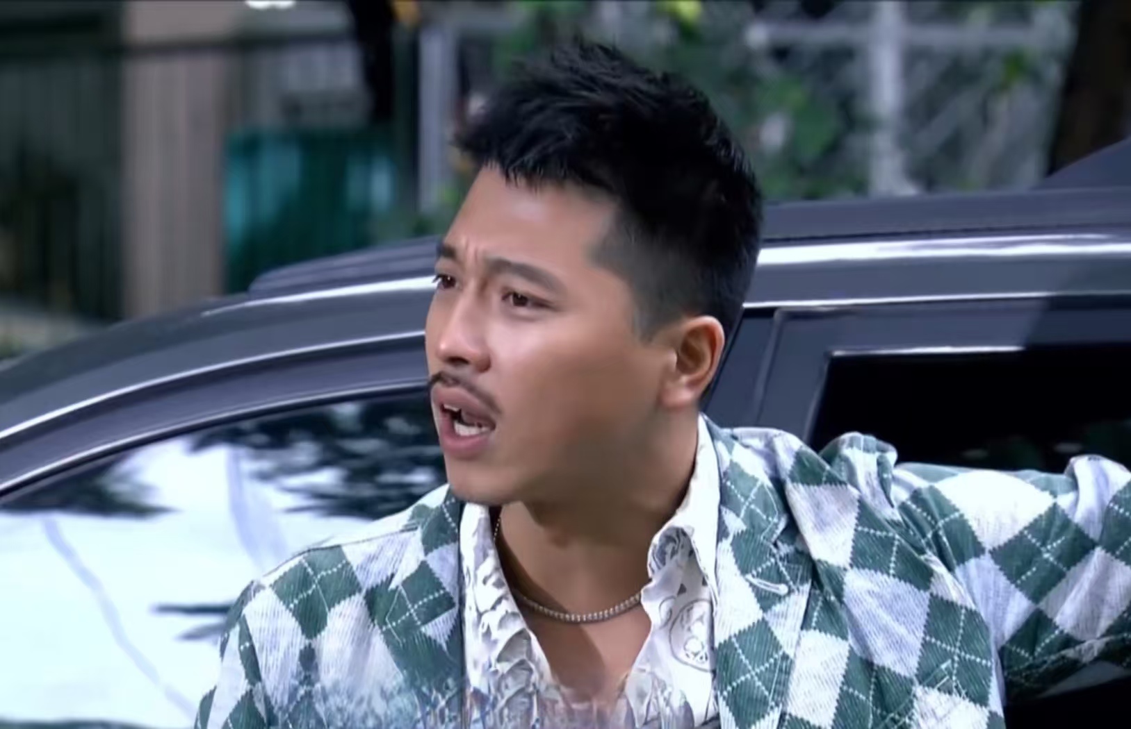 ">石军是电视剧《 a target="_blank" href="/item/我是老板/3846044"