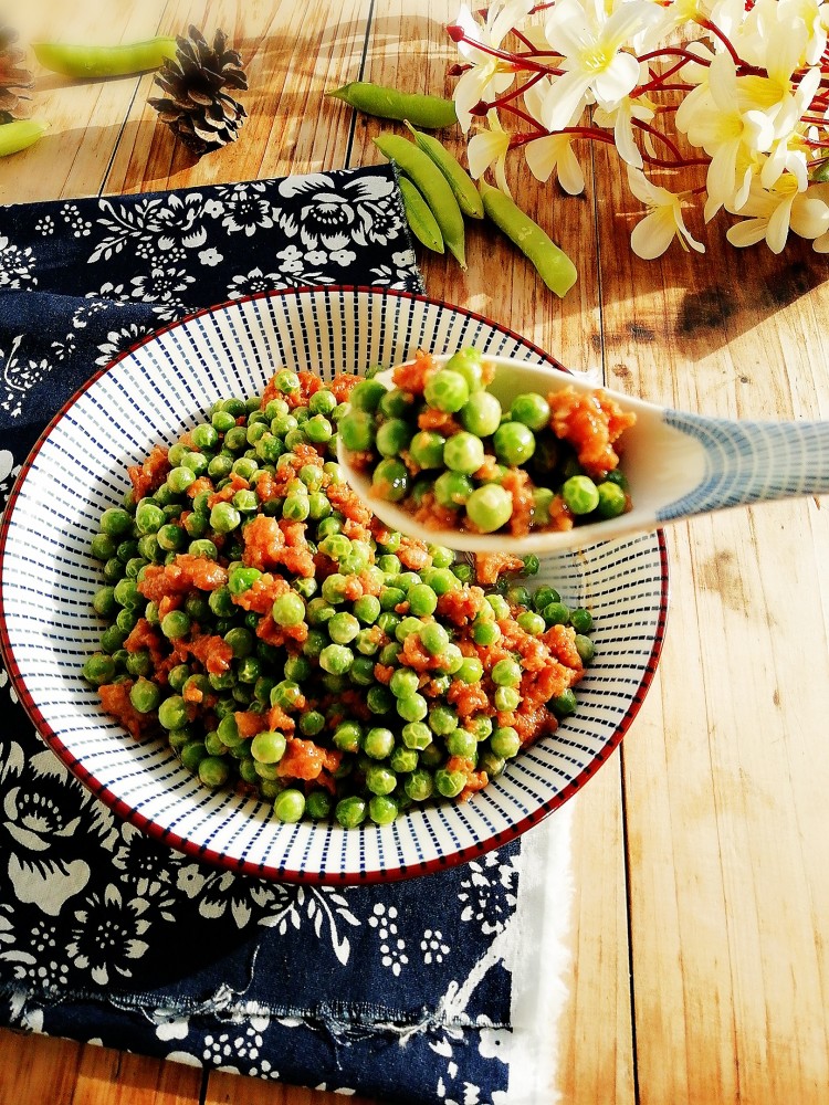 香菇豌豆炒肉末
