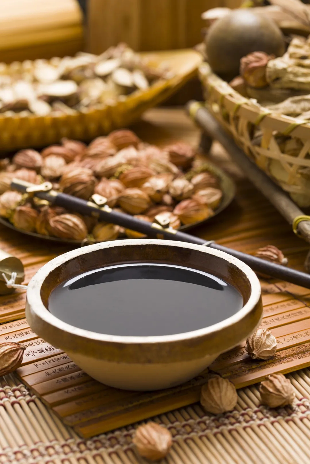 夏天的广东人：我这条命是凉茶给的！_百科TA说