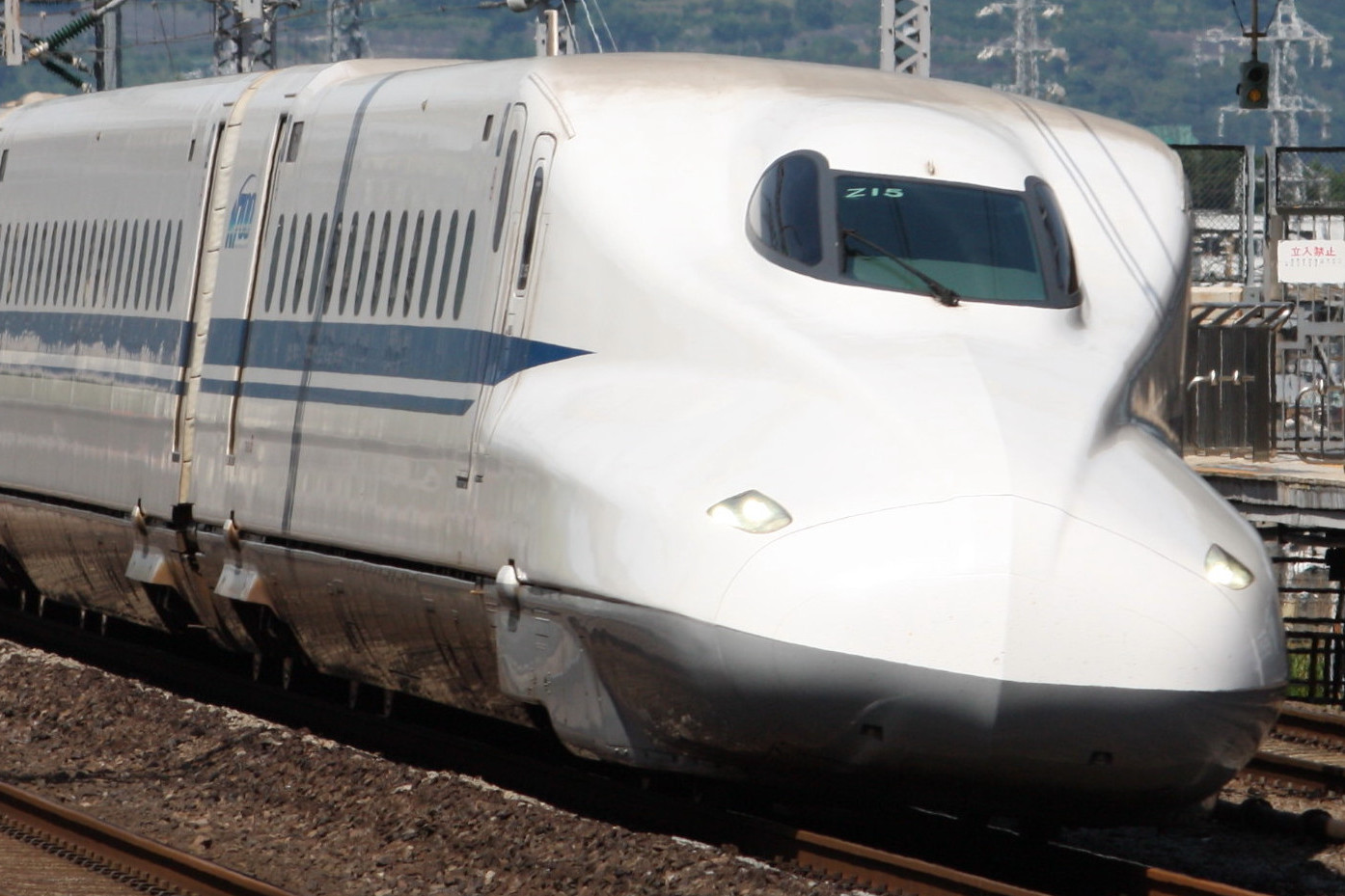 新干线n700系电力动车组