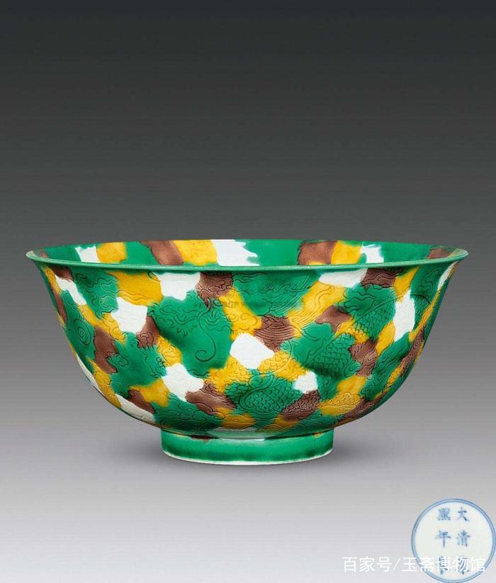 在清朝价值万金的素三彩为何物？_百科TA说