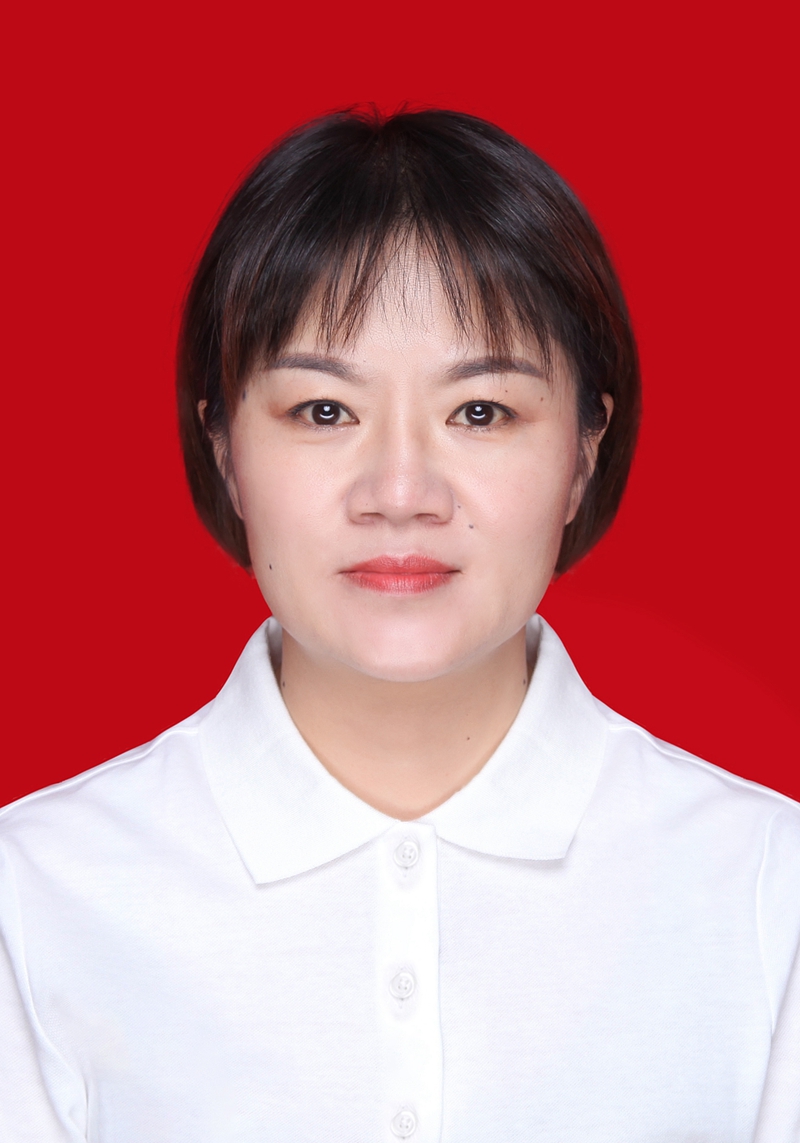 130605" data-lemmaid="130605">汉族 /a>,1975年10月出生,云南昭阳人