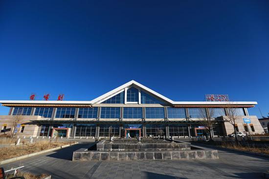 日喀则和平机场