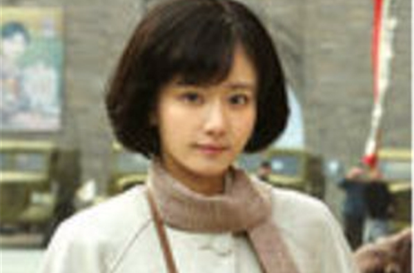 ">苏娅,电视剧《 a target="_blank" href="/item/东方战场/4690913"