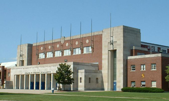  p> b>罗得岛大学 /b>(university of rhode island),建于1892年,通常