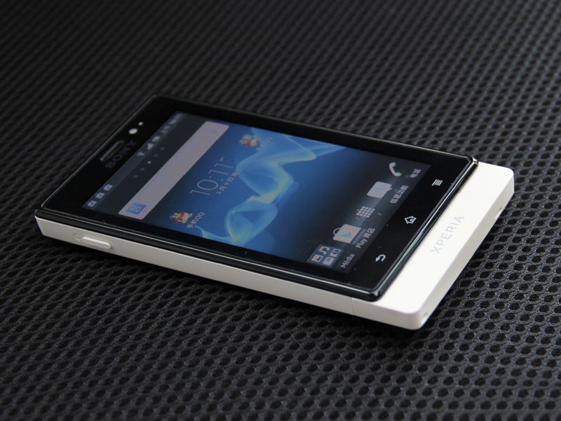  p>索尼2012年推出的一款中端智能手机,其浮空触控技术成为该机一大