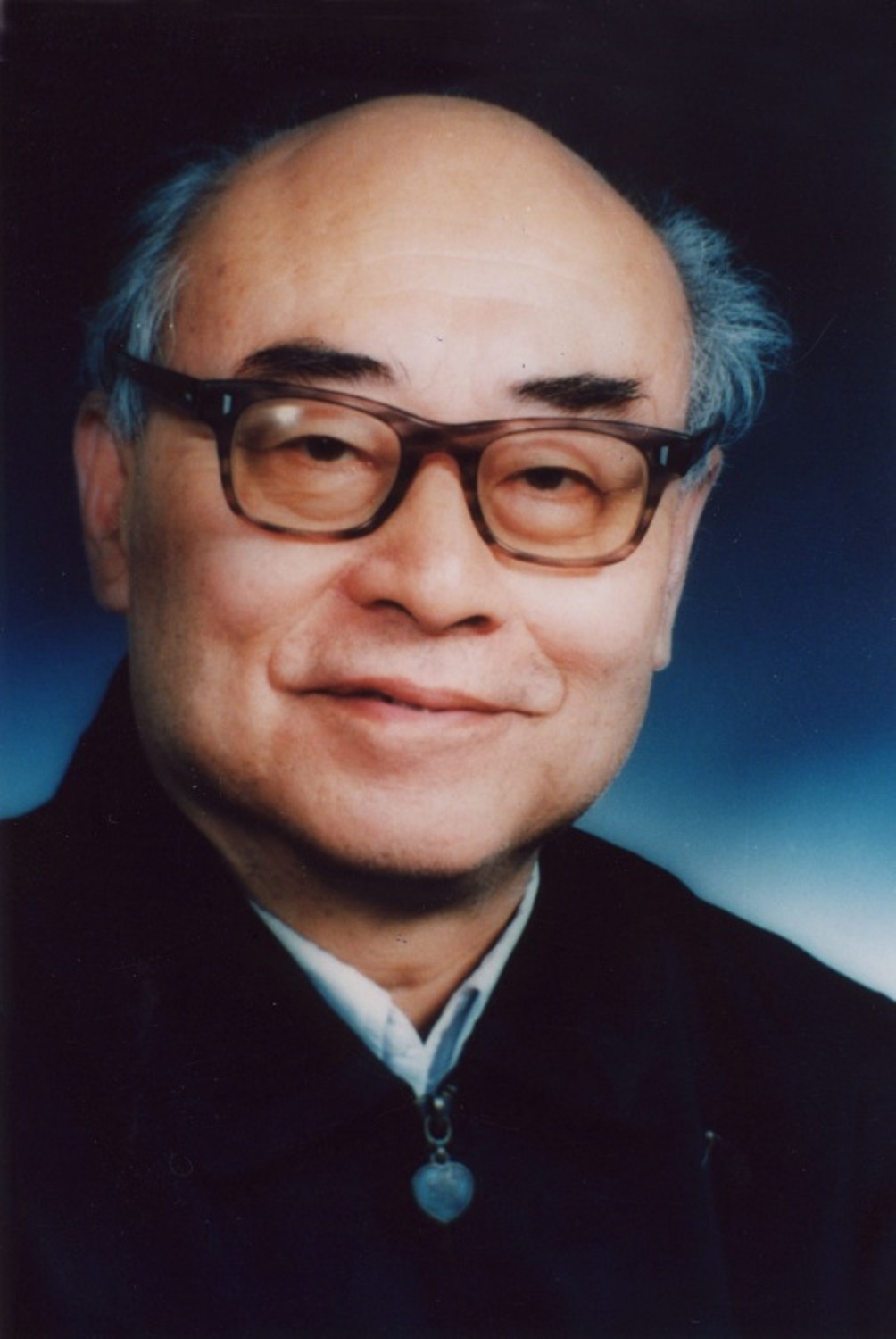  p>于敏 i>(1926年8月16日—2019年1月16日) /i>,出生于河北省 a