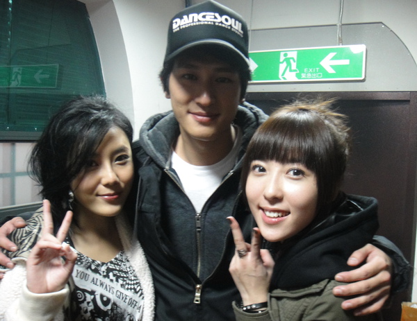  p> a href="#">蔡颐榛 /a>,本名 a href="#">蔡宜臻 /a>,原艺名 a