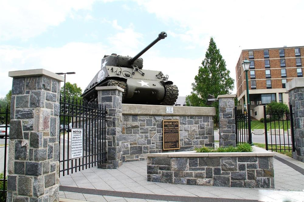  p>西点军校(west point),即美国陆军学院(the united states