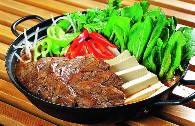 韩国狗肉火锅