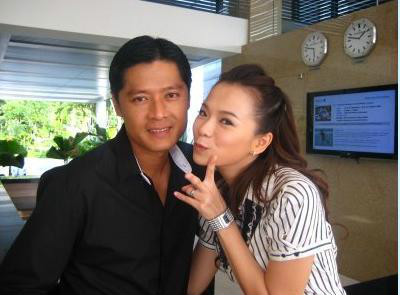 年轻寡妇"笑姑"( a target="_blank" href="/item/陈莉萍/68110" data