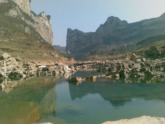  p>凹河村,位于贵州省清镇市流长苗族乡凹河村,距离贵州省会贵阳约80.