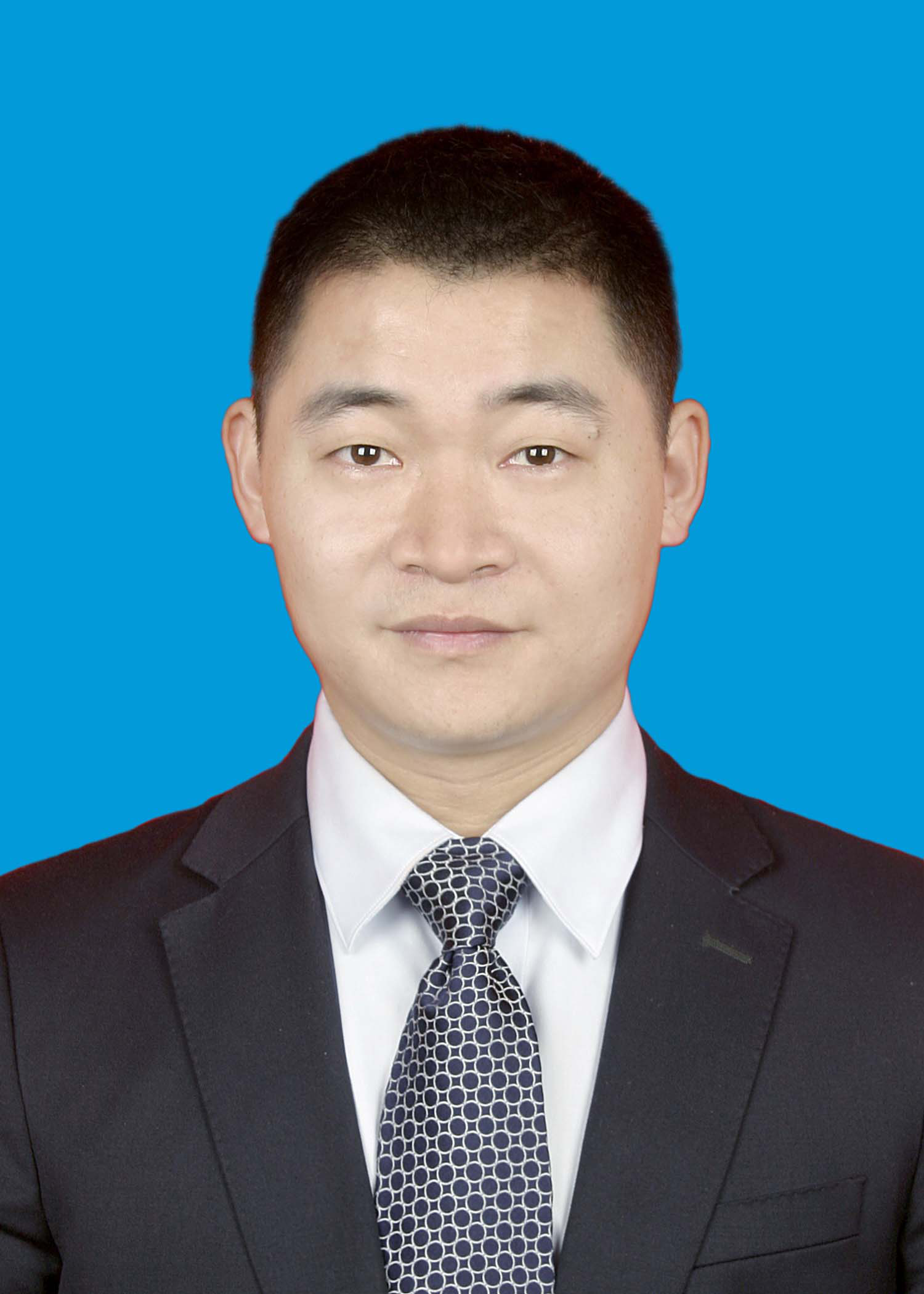  p>高翔,男,汉族,1981年10月生,研究生学历,中共党员,现任重庆市涪陵