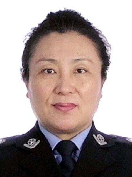 现任内蒙古自治区兴安盟乌兰浩特市公安局党委委员,副局长