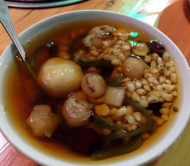 绿豆通心粉糖水