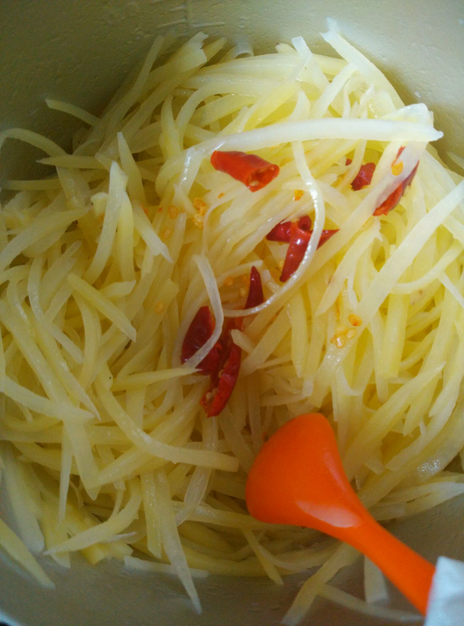 剁辣椒炒土豆丝