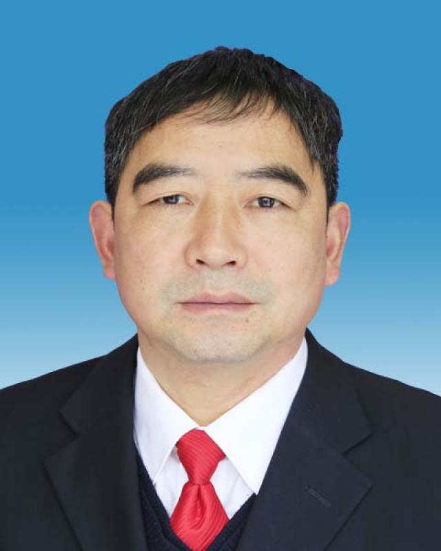  /p> p>现任遂川县行政服务中心管委会(县公共资源交易中心)主任. /p>