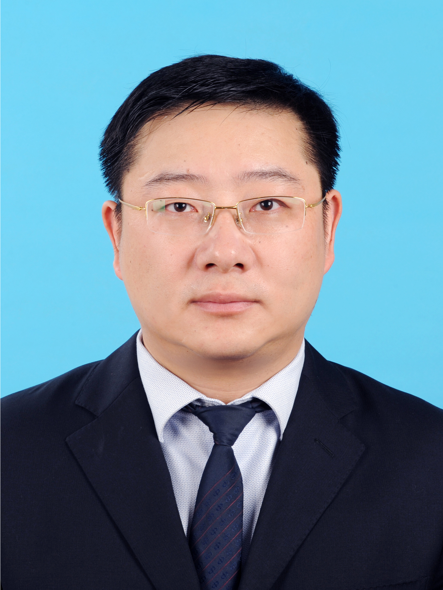 张志东