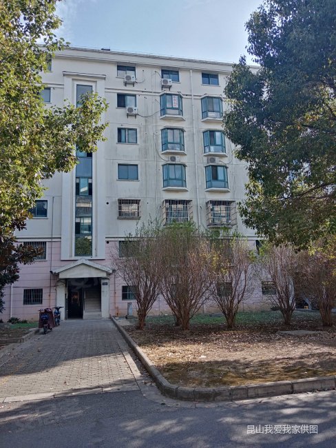  p>湖滨花园townhouse,位于西安市曲江旅游度假区大雁塔南侧,雁南路以