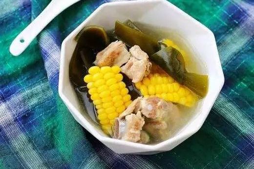 排骨海带玉米汤