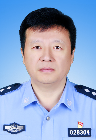 蒋国年,男,汉族,大学本科学历,现任商南县人民政府副县长,县公安局