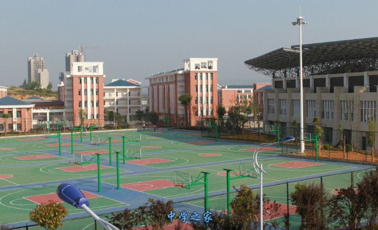 毕节市第一中学