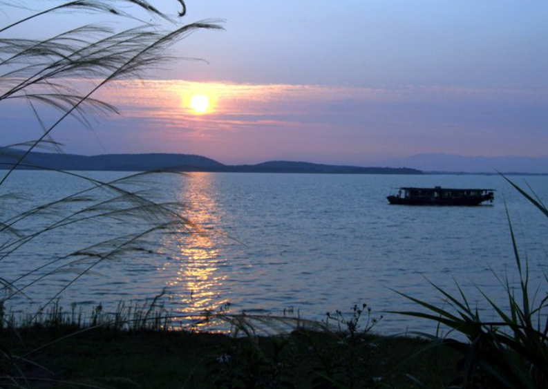  p>嬉子湖镇,隶属于安徽省 a target="_blank" href="/item/安庆市