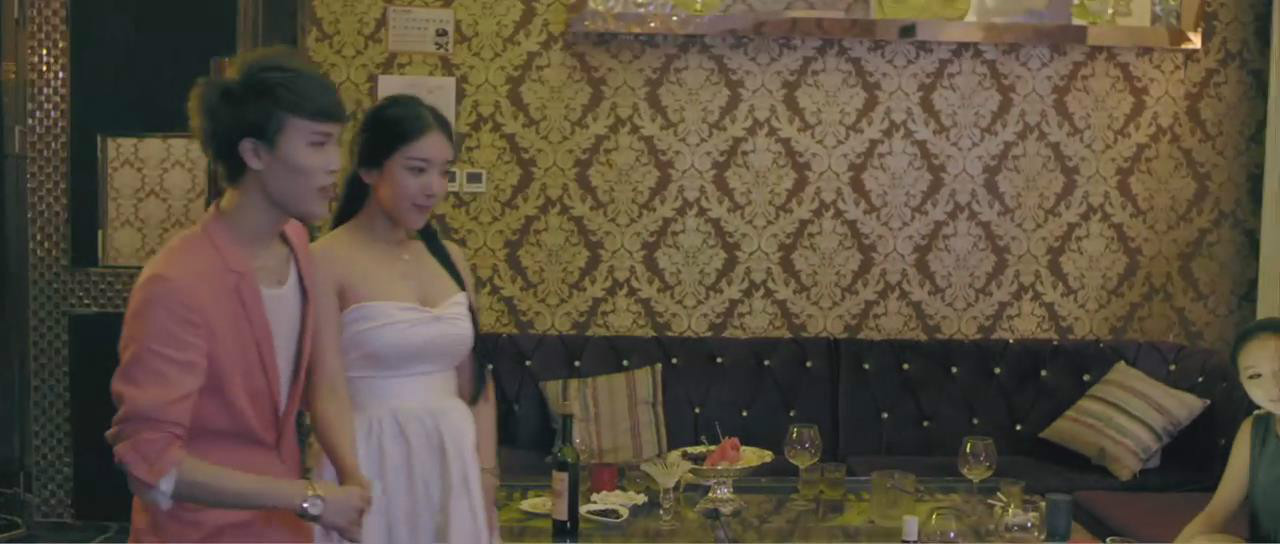 《绿茶妹2》是由令晨执导,蒋伟杰,刘学义,潘春春等主演的电影,于2013