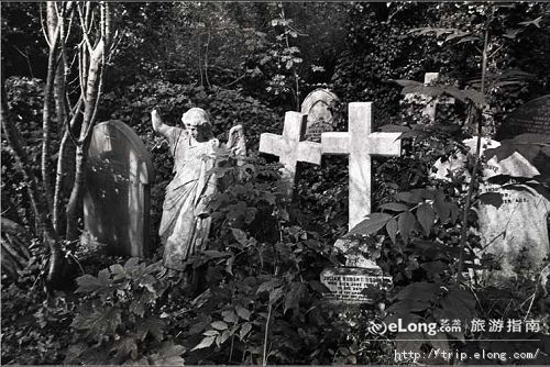  p>英国伦敦的公墓,位于英国伦敦北郊的海格特地区.分东西两个部分.