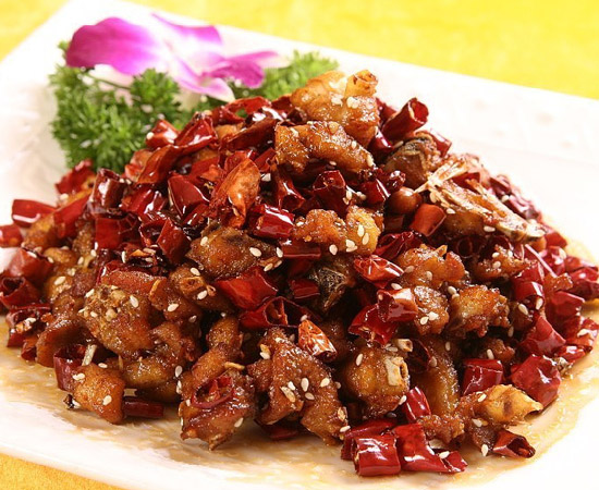  p>辣子鸡丁,特色传统菜肴,属 a target="_blank" href="/item/川菜