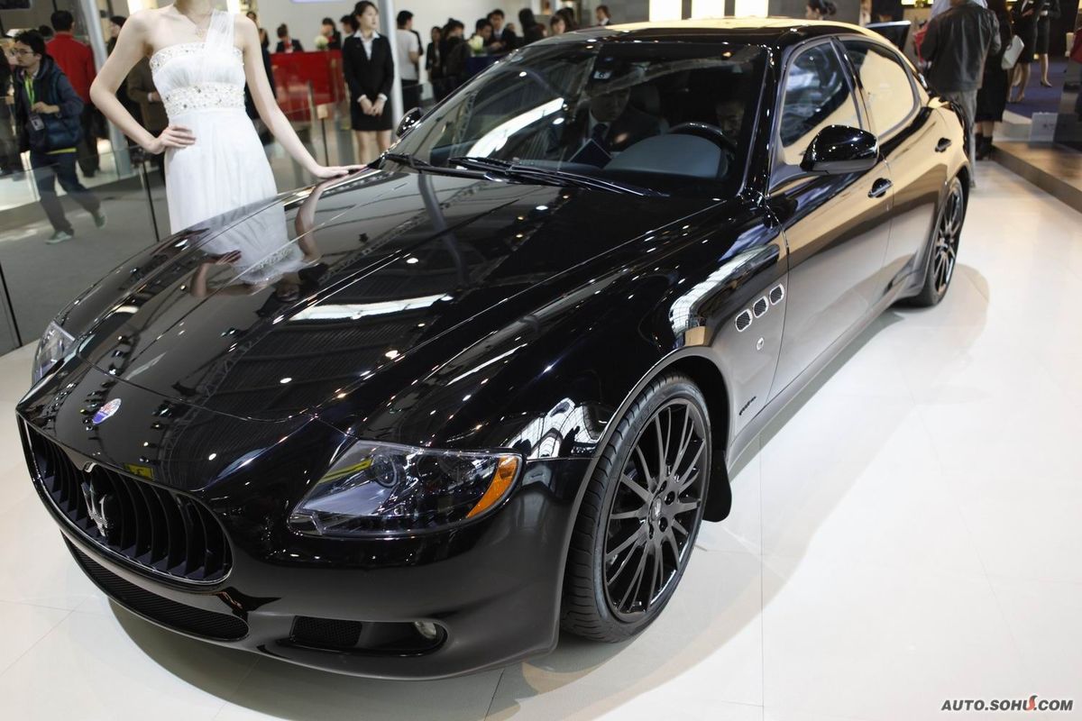  p>玛莎拉蒂总裁(quattroporte)是意大利汽车制造商 a href="#" data