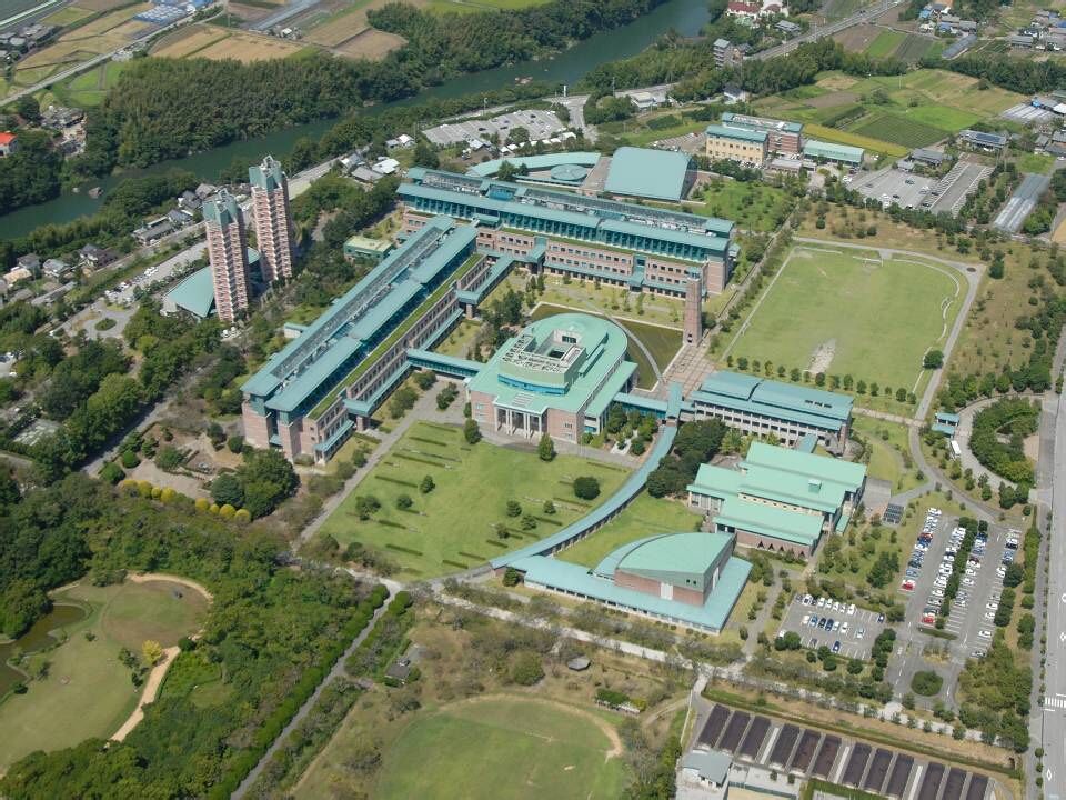  p>高知工科大学(日语:こうち こうかだいがく,英语:kochi university