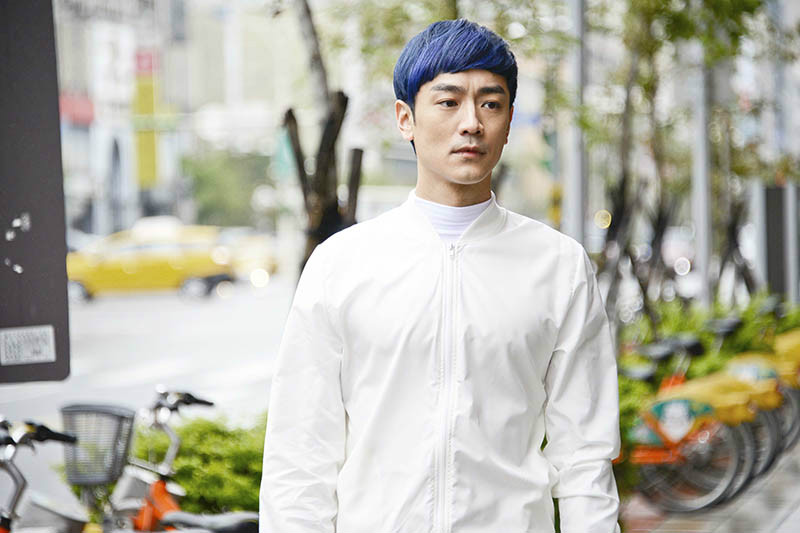 林佑威
