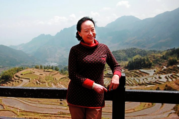 "> span class="ref" data-ctrid="tbpj16ibhlxf">张抗抗,原名张抗美