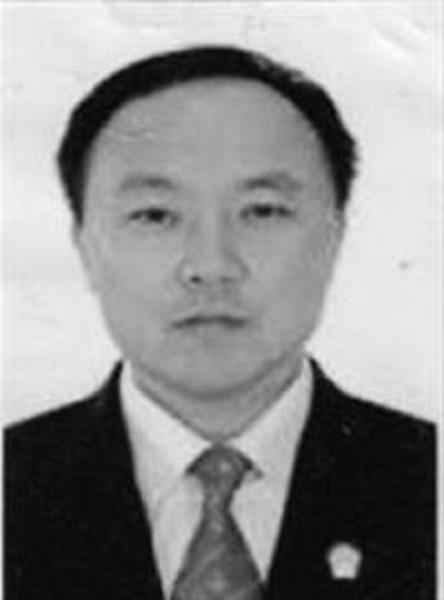  p>马玉华,男,中共党员,山东德州市陵城区人,1985年12月参加工作.