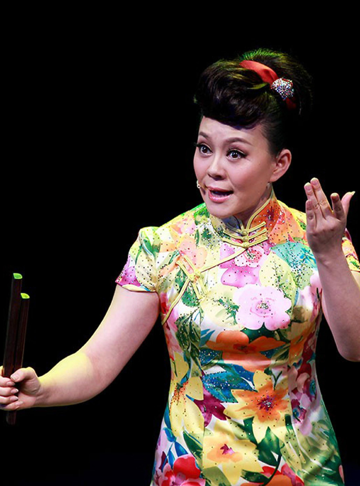  p>河南坠子源于 a href="#" data-lemmaid="132980">河南 /a>,由流行