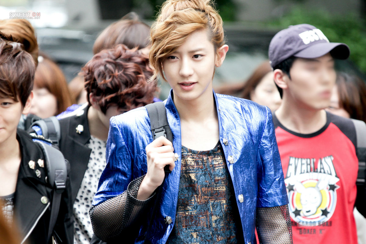  p>朴灿烈(         ,park chanyeol),1992年11月27日出生于韩国首尔