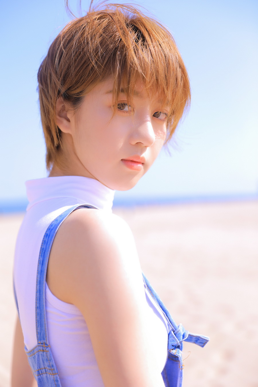  p>李凯馨,1999年10月12日出生于中国台湾,新加坡籍华裔影视女演员