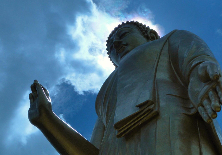  p>圆满觉悟真理者之总称.意为觉者,觉悟者. /p>