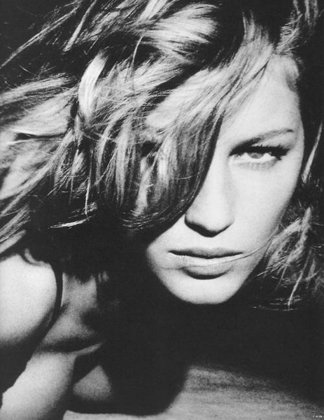  p>吉赛尔·邦辰(gisele bündchen),1980年7月14日生于巴西