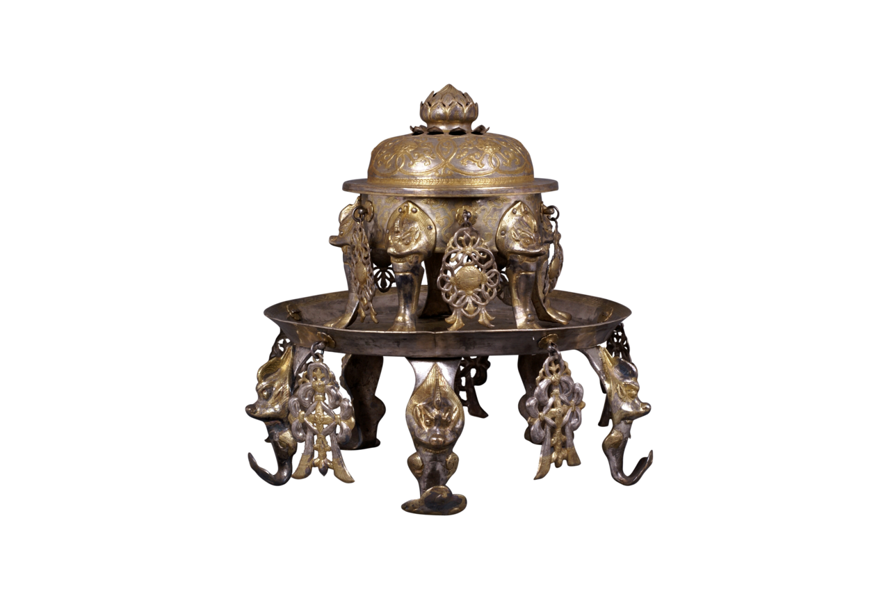 足朵带银熏炉,银炉台是 a target="_blank" href="/item/唐代/345315"