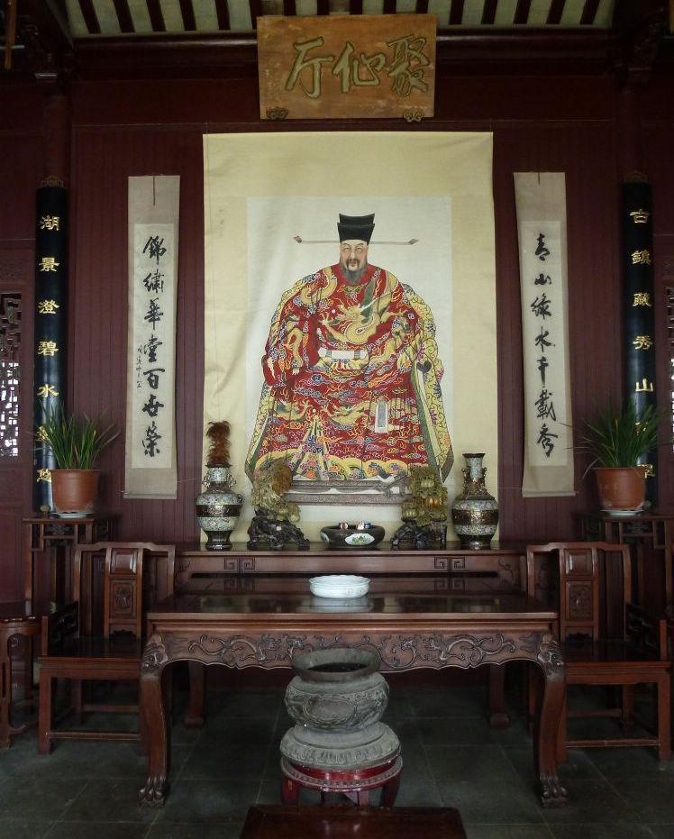 王螯
