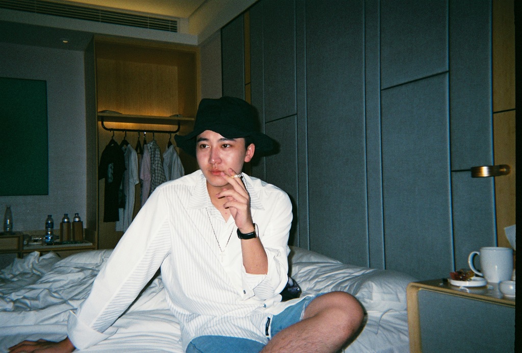 杨李淳