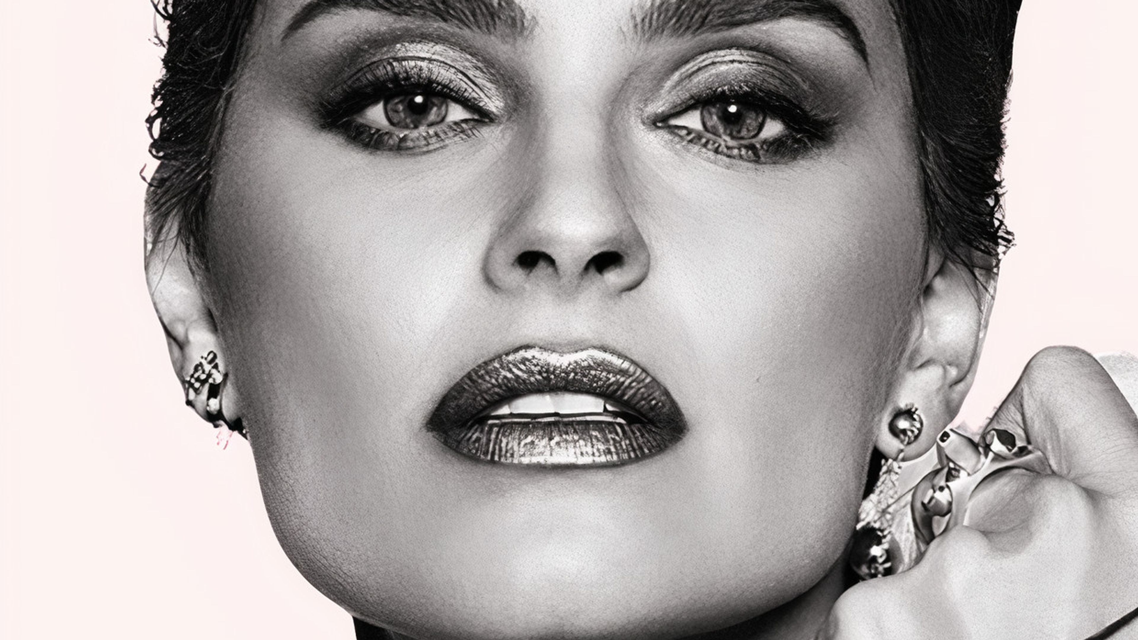  p>妮莉·费塔朵(nelly furtado),1978年12月2日出生于加拿大不列颠