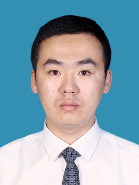 肖龙