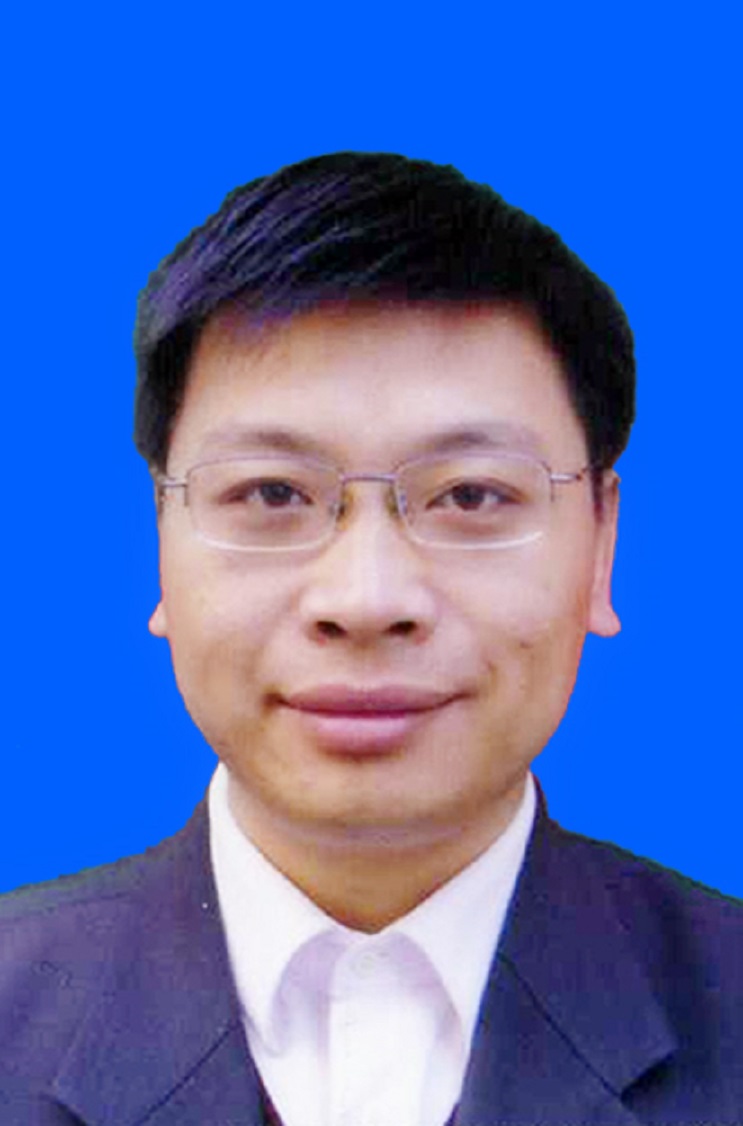  p data-id="gnb6r6awzw">何军,男,汉族,1973年2月生,江苏海安人,1996