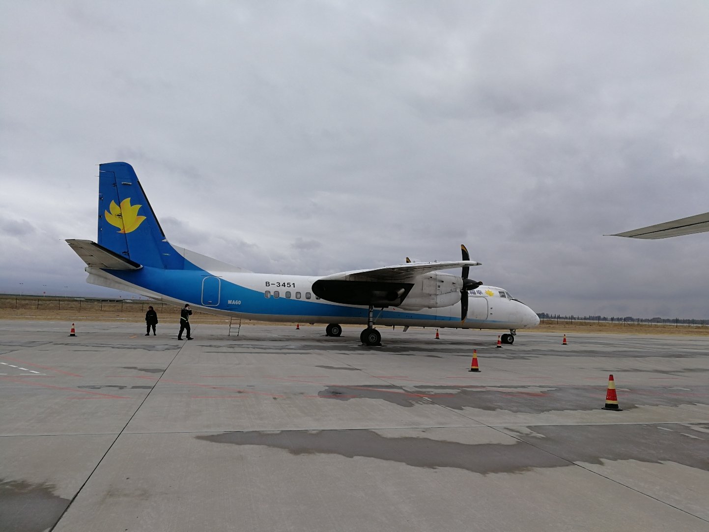  p>阿拉善左旗巴彦浩特机场(alax zuoqi bayanhot airport, a target=